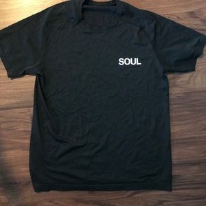 SoulCycle Mens Lululemon shirt